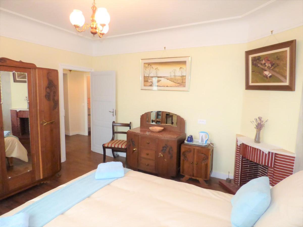 Bed and Breakfast Les Tibles Nanthiat Exterior foto
