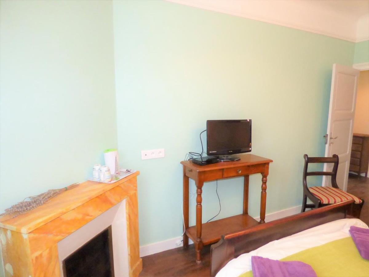 Bed and Breakfast Les Tibles Nanthiat Exterior foto